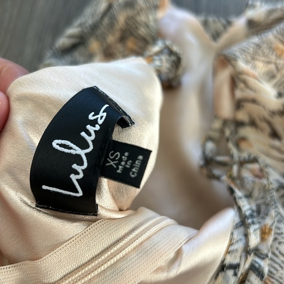 LULU’S Dress - Picture 6 of 6